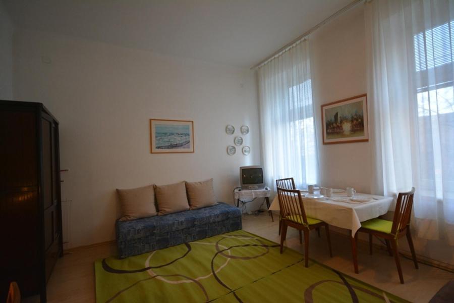 Vienna Holiday Apartments Exterior foto